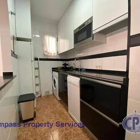 3rd Floor Aprt With Comm Pool Tv8